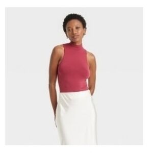 Women's Sleeveless Pink Top